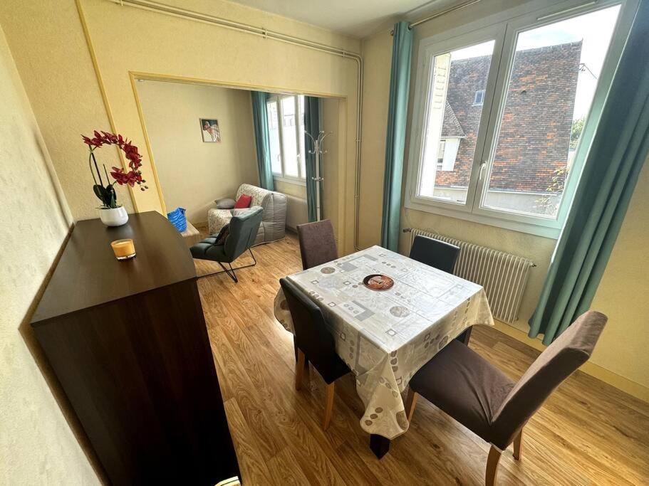 Appartement Proche De L'Hyper-Centre Avec Garage Caen Dış mekan fotoğraf